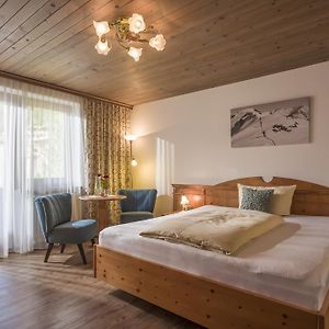 Kamer met een King Size Bed